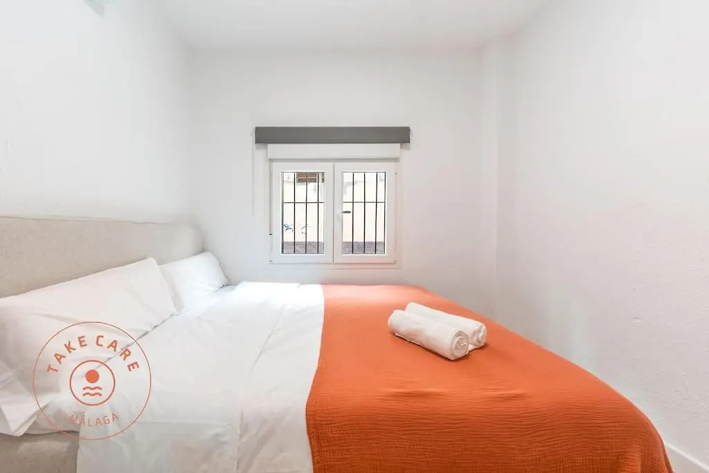 Cosy Apartment With Patio In Malaga - Tcm
