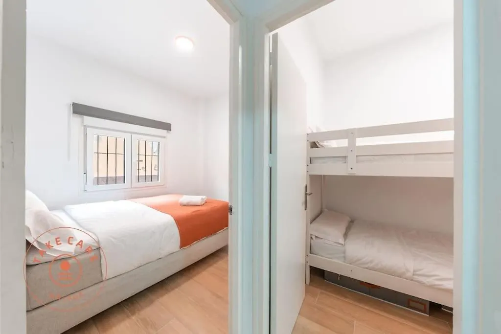 Cosy Apartment With Patio In Malaga - Tcm Spain