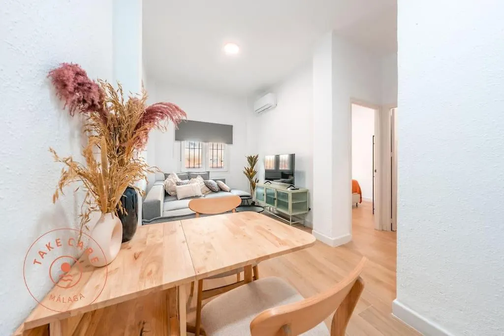 Cosy Apartment With Patio In Malaga - Tcm 0*,