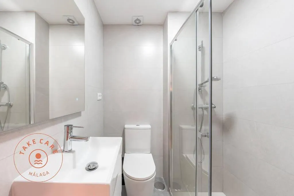 Cosy Apartment With Patio In Malaga - Tcm 0*,