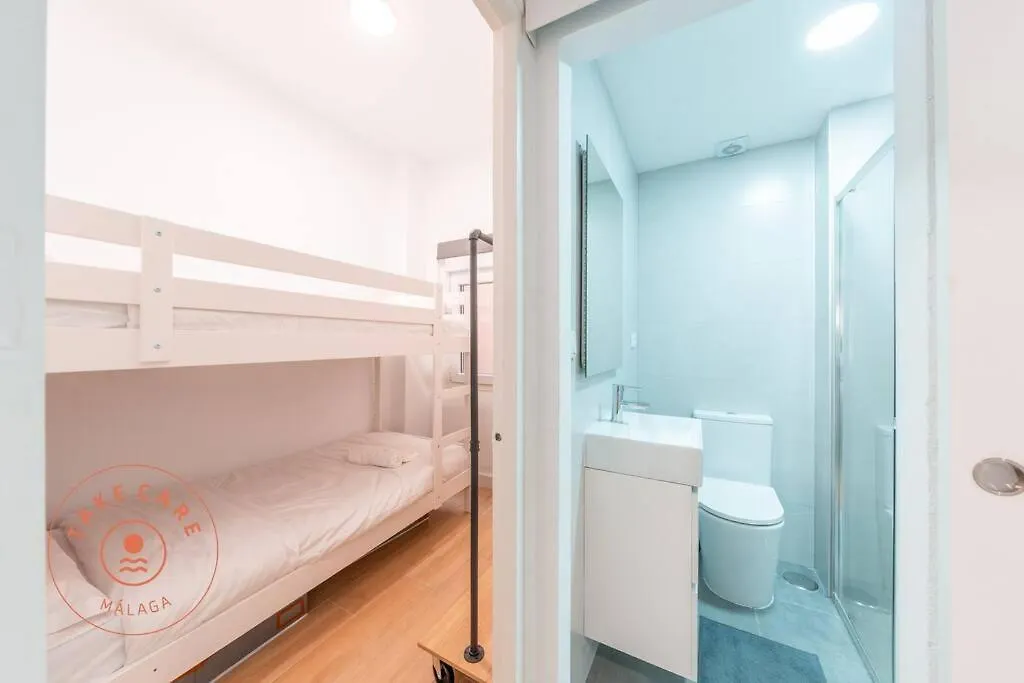 Cosy Apartment With Patio In Malaga - Tcm