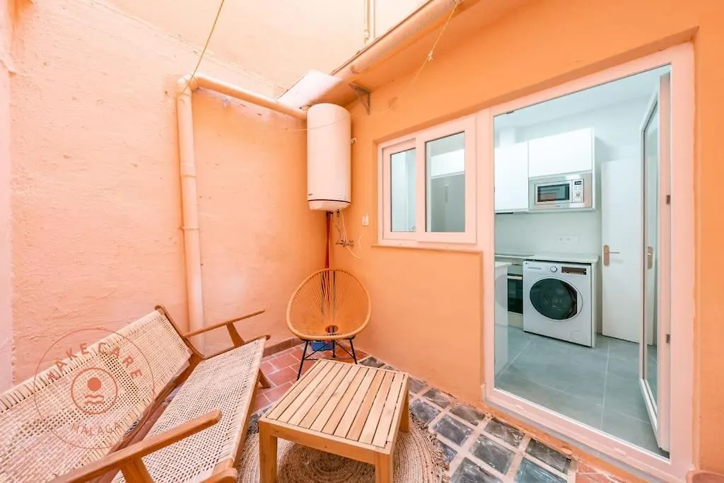 Cosy Apartment With Patio In Malaga - Tcm Spain